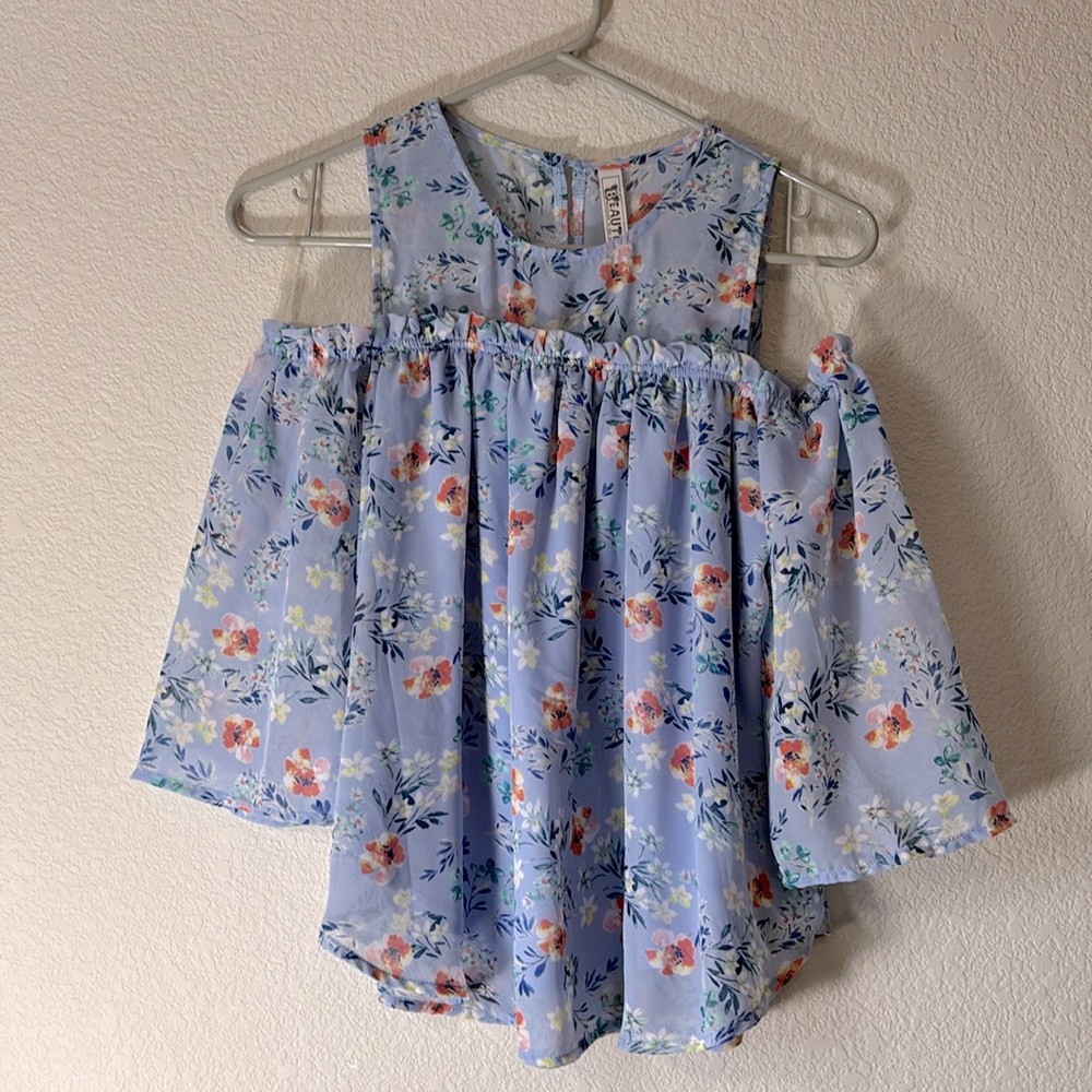 Blue flower top